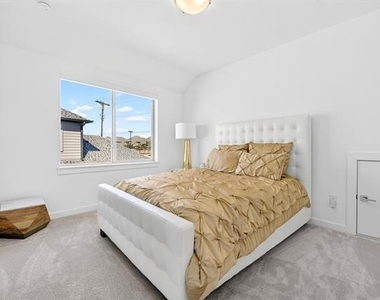 5174 Statesman Lane - Photo Thumbnail 22