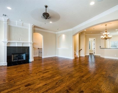 554 Rockingham Drive - Photo Thumbnail 5