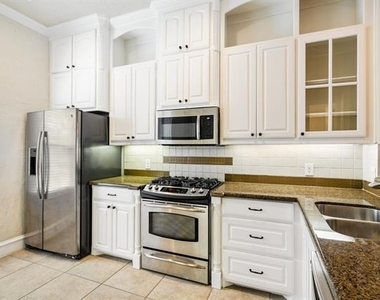 554 Rockingham Drive - Photo Thumbnail 15