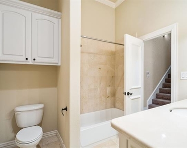 554 Rockingham Drive - Photo Thumbnail 30