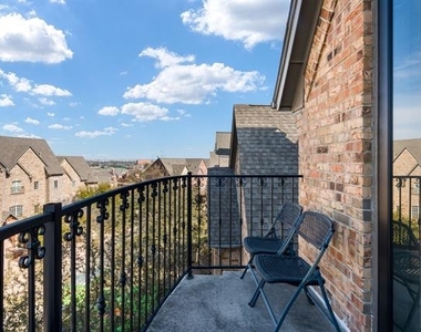 554 Rockingham Drive - Photo Thumbnail 32