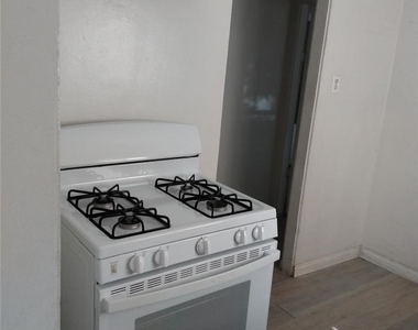 12429 A Hadley Street - Photo Thumbnail 4