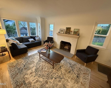 2371 Foster Avenue - Photo Thumbnail 3