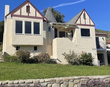 2371 Foster Avenue - Photo Thumbnail 1