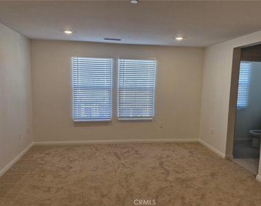 4255 E Carmel Privado - Photo Thumbnail 9