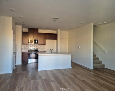 4255 E Carmel Privado - Photo Thumbnail 2
