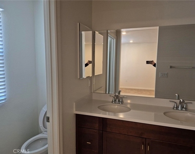 4255 E Carmel Privado - Photo Thumbnail 11