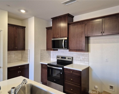 4255 E Carmel Privado - Photo Thumbnail 4