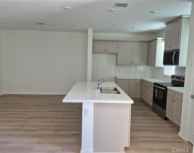 4243 Rincon - Photo Thumbnail 2