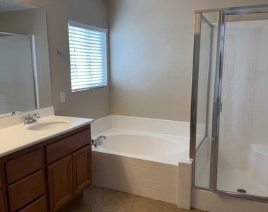 1577 Leland - Photo Thumbnail 15