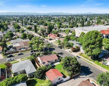 16757 Ludlow - Photo Thumbnail 3