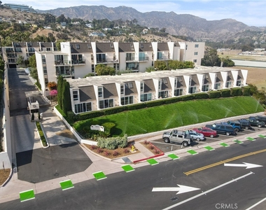 23901 Civic Center - Photo Thumbnail 1