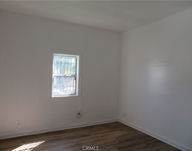 156 E Colden - Photo Thumbnail 11