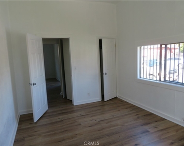 156 E Colden - Photo Thumbnail 9