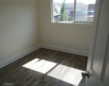 132 N Ditman - Photo Thumbnail 2