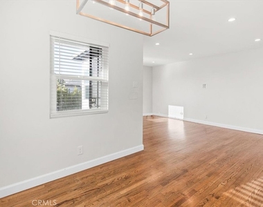 1192 Stringer - Photo Thumbnail 4