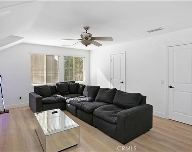 23679 Ridgeway - Photo Thumbnail 36