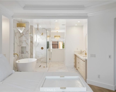 23679 Ridgeway - Photo Thumbnail 15