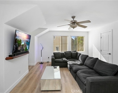 23679 Ridgeway - Photo Thumbnail 32