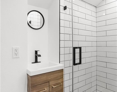 23679 Ridgeway - Photo Thumbnail 37