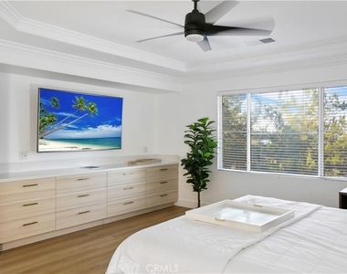 23679 Ridgeway - Photo Thumbnail 12