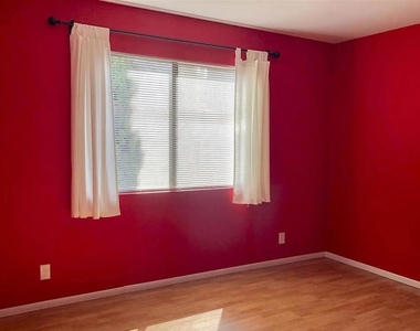 2240 India Street - Photo Thumbnail 11