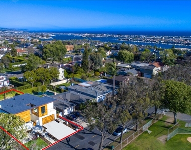 324 Saint Andrews Road - Photo Thumbnail 7