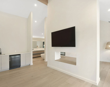 24728 Vantage Point Terrace - Photo Thumbnail 17