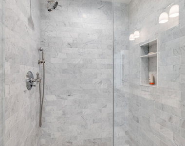 28925 Cliffside Drive - Photo Thumbnail 27