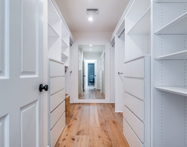 28925 Cliffside Drive - Photo Thumbnail 28