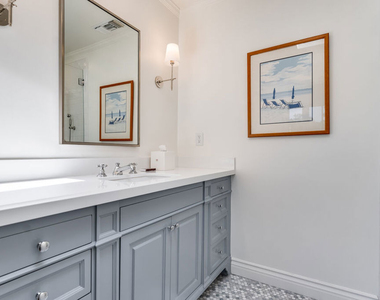 28925 Cliffside Drive - Photo Thumbnail 33