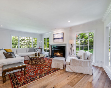 28925 Cliffside Drive - Photo Thumbnail 17