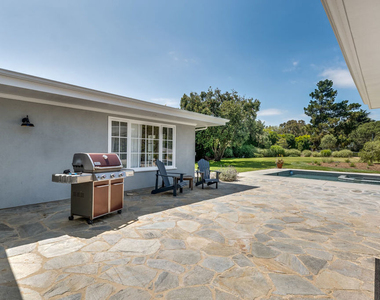 28925 Cliffside Drive - Photo Thumbnail 49