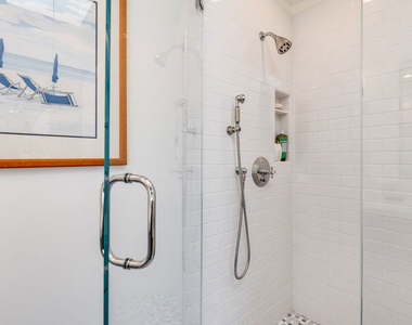 28925 Cliffside Drive - Photo Thumbnail 35