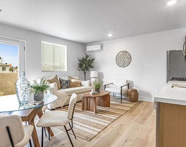 10035 S Western Avenue - Photo Thumbnail 4