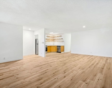 9000 Clifton Way - Photo Thumbnail 2