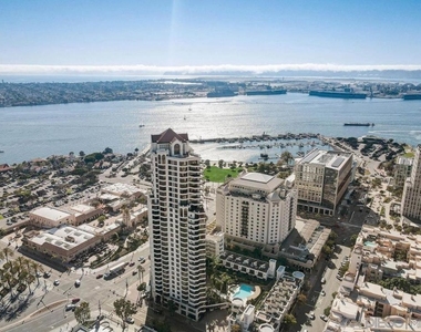 700 W Harbor Dr - Photo Thumbnail 65