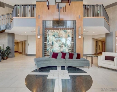 700 W Harbor Dr - Photo Thumbnail 59