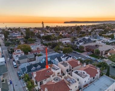 937 F Ave - Photo Thumbnail 1
