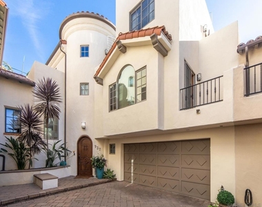 937 F Ave - Photo Thumbnail 4