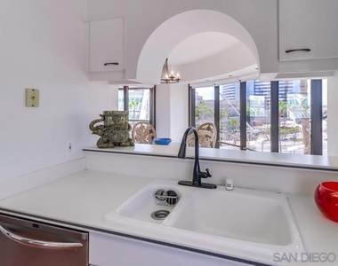 100 Harbor Drive - Photo Thumbnail 14
