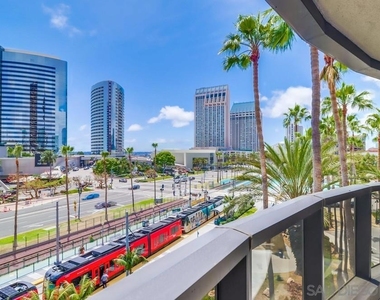 100 Harbor Drive - Photo Thumbnail 18