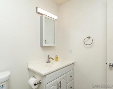 4618 Marlborough Dr. (1/2) - Photo Thumbnail 17