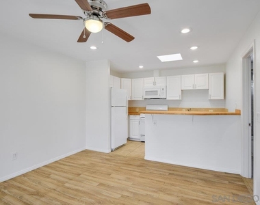 4618 Marlborough Dr. (1/2) - Photo Thumbnail 4