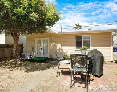 4618 Marlborough Dr. (1/2) - Photo Thumbnail 2