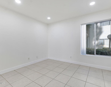 5700 Etiwanda Avenue - Photo Thumbnail 20