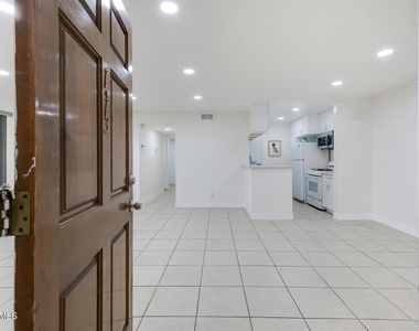5700 Etiwanda Avenue - Photo Thumbnail 3
