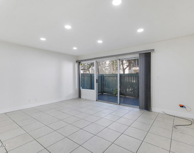5700 Etiwanda Avenue - Photo Thumbnail 14