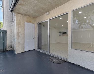 5700 Etiwanda Avenue - Photo Thumbnail 30