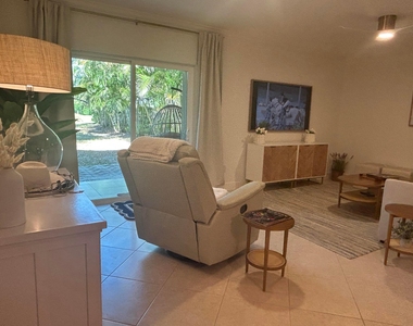 12768 Westhampton Circle - Photo Thumbnail 7